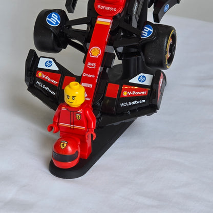 LEGO Speed Champions F1 Stand – Vertical Stand w/ Driver & Helmet Mount